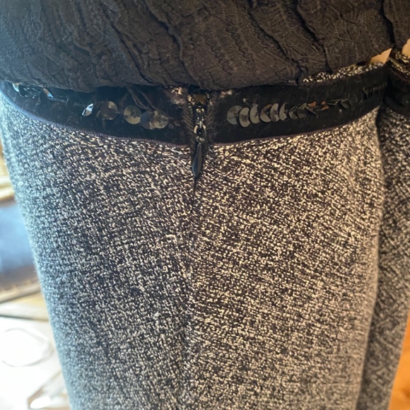 Richard Malcolm Skirt with Touches of Sequin and Lace - Size 10 - Picture 4 of 10